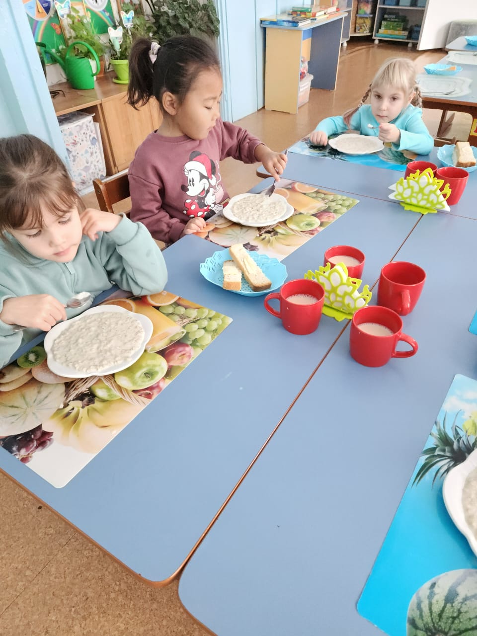 Таңғы асың дәмді болсын балақай!